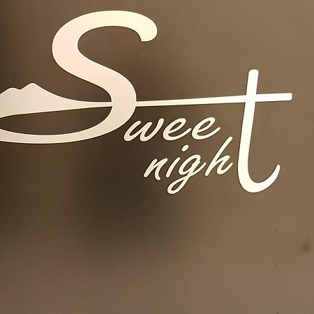 Sweet Night Rooms Неаполь Экстерьер фото